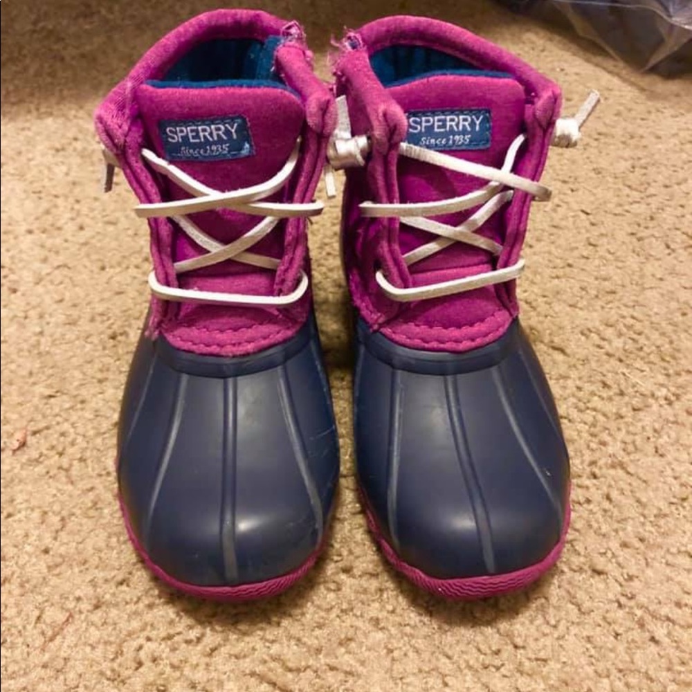 Little girls Sperry’s  size 9